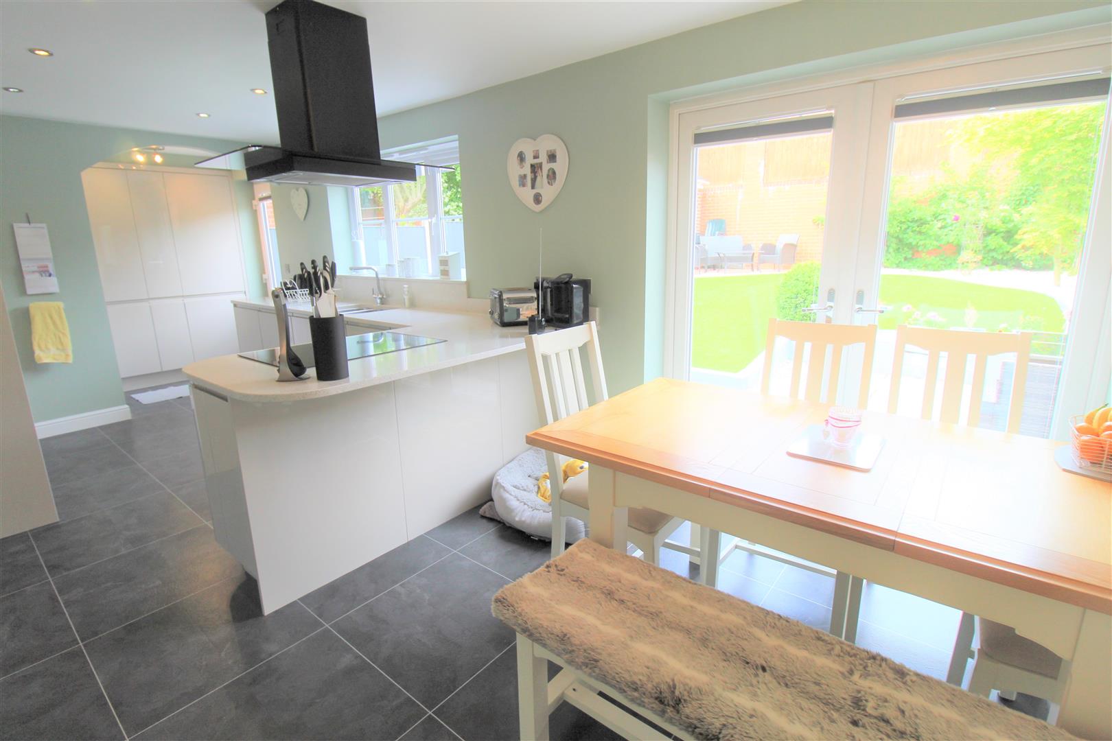 Sapphire Drive, Milton, Stoke-On-Trent